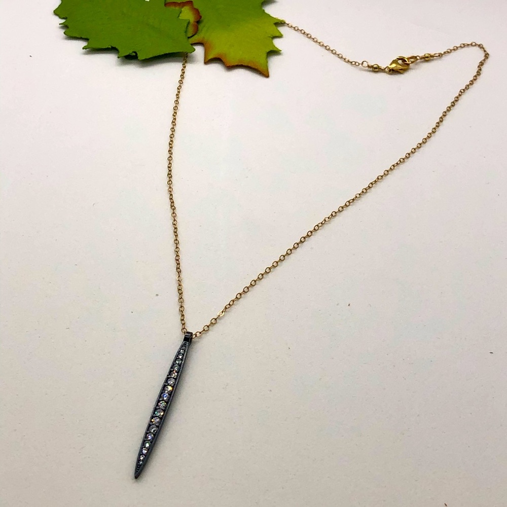 Drop crystal necklace
